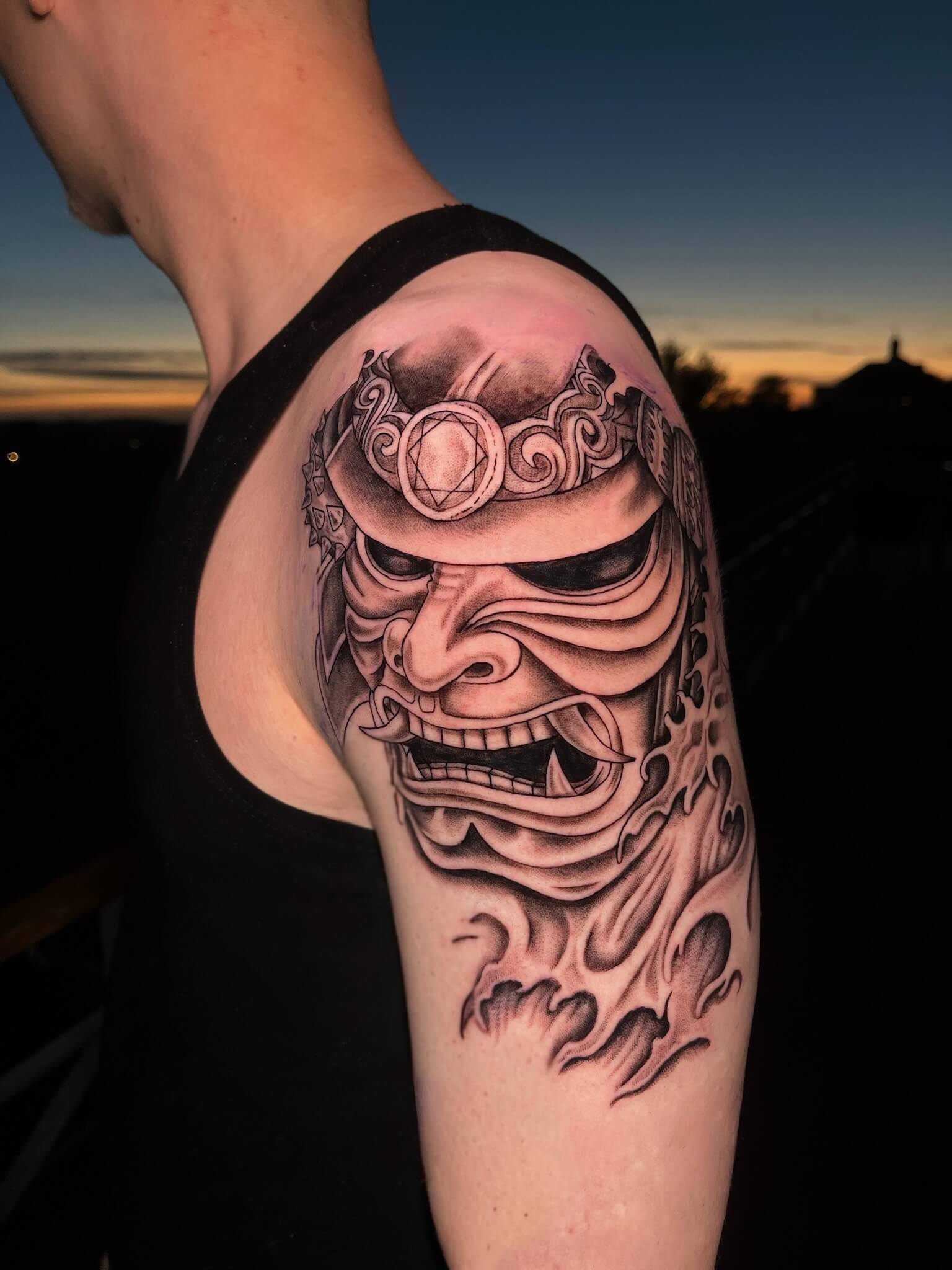 Facetune_25-11-2025-17-48-46