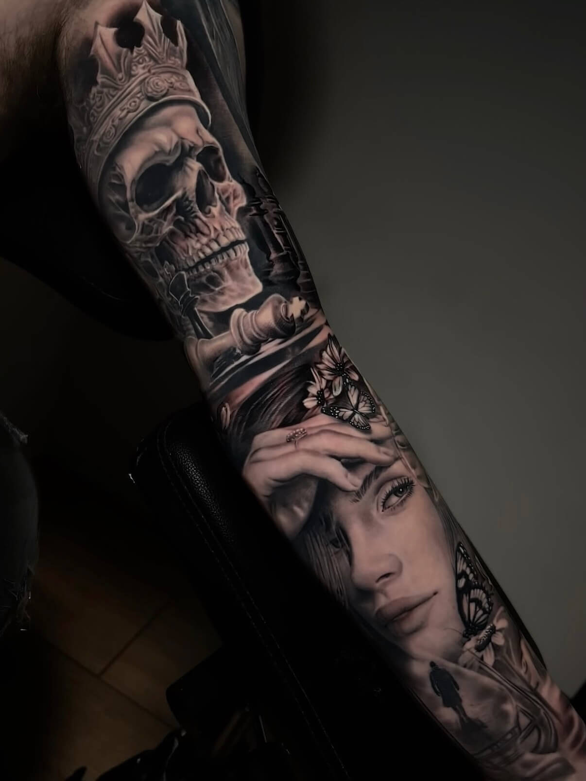 Facetune_12-12-2025-02-58-57