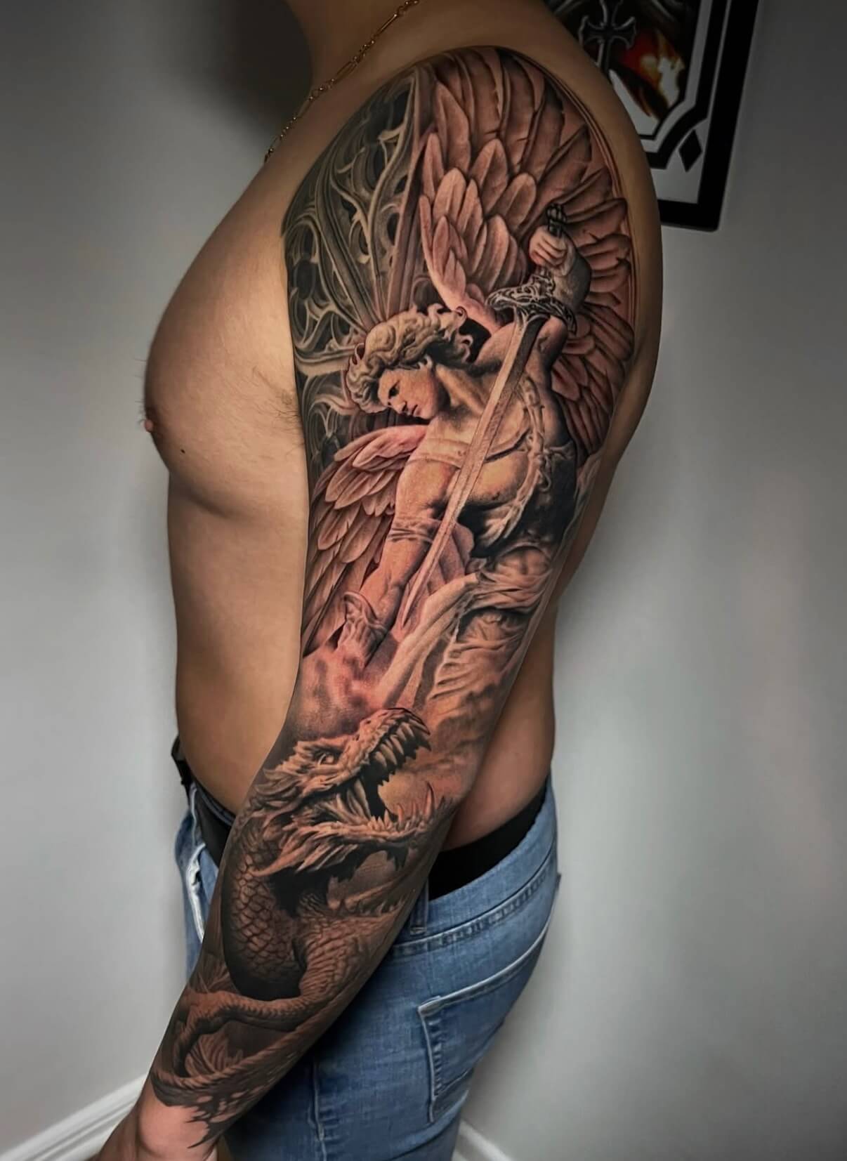 Facetune_12-12-2025-03-04-35