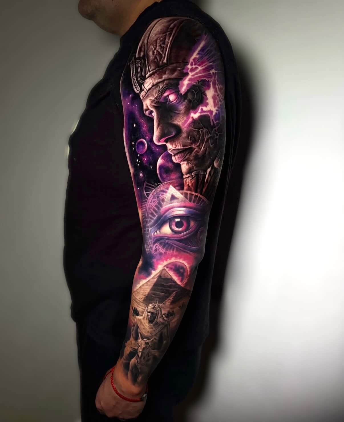 Facetune_12-12-2025-03-08-42