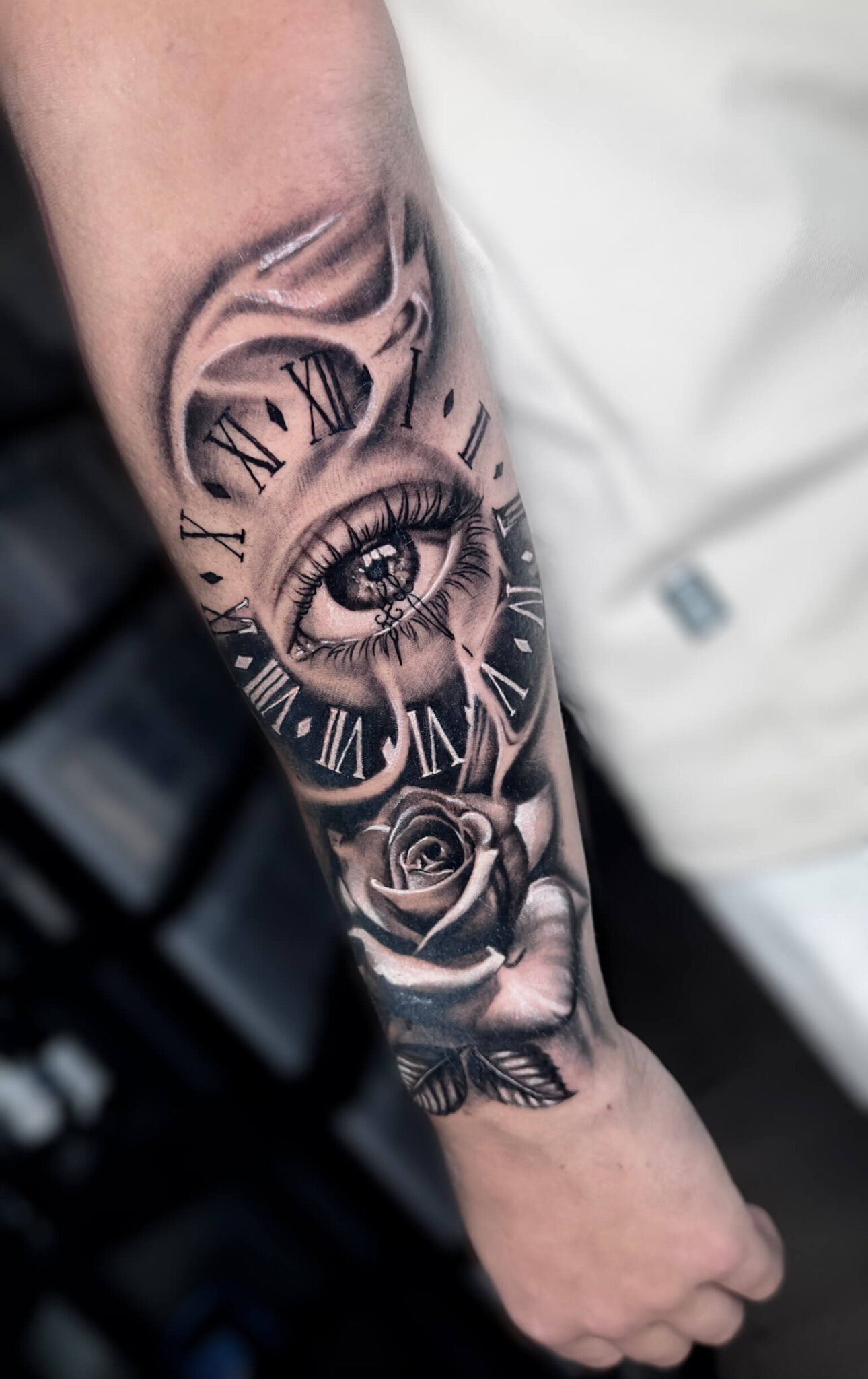 Facetune_17-12-2025-07-06-05